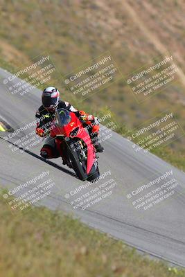 media/Apr-22-2023-TrackXperience (Sat) [[0ce6802930]]/Level 3/session 2 turn 5/